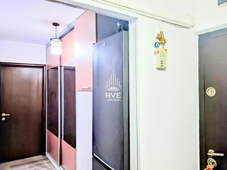 Ap 2 Cam (an 1975, bloc reabilitat, centrala proprie) zona Brancoveanu - 2