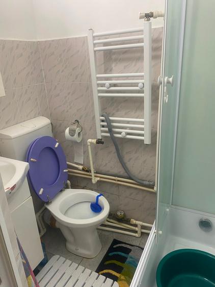 Garsonieră semidecomandată în CET