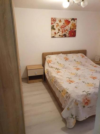 Casă cu 4 camere cu Teren 70 Mp în Dorobanților