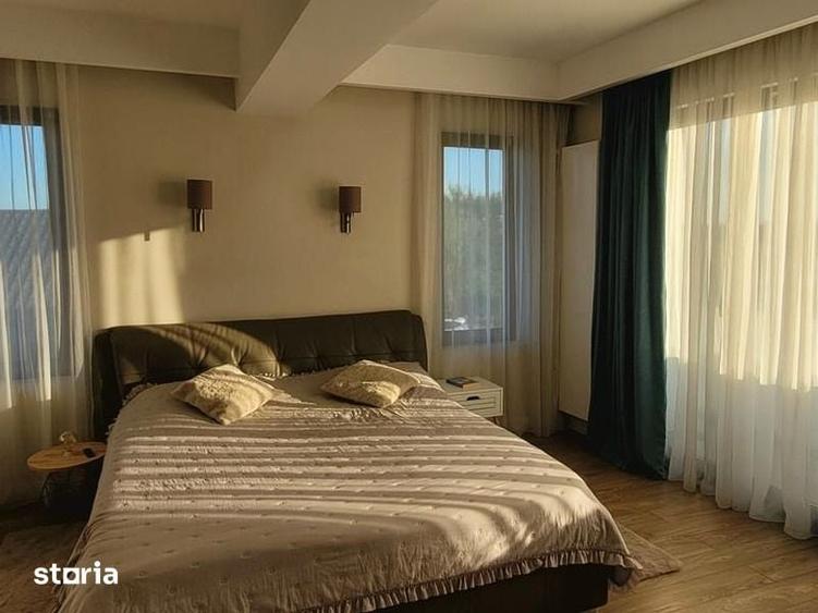 Casă cu 5 camere cu Teren 500 Mp în Corbeanca