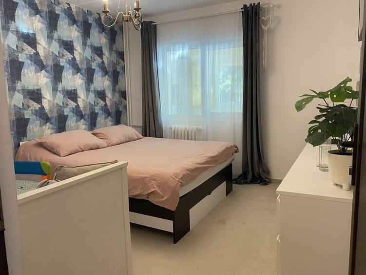 Apartament cu 2 camere decomandat în Trivale