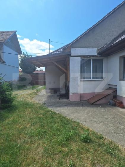 Casă individuală cu 4 camere cu Canalizare în Râșnov