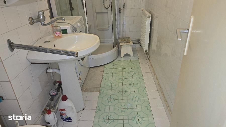 Apartament cu 2 camere semidecomandat în Mărăști