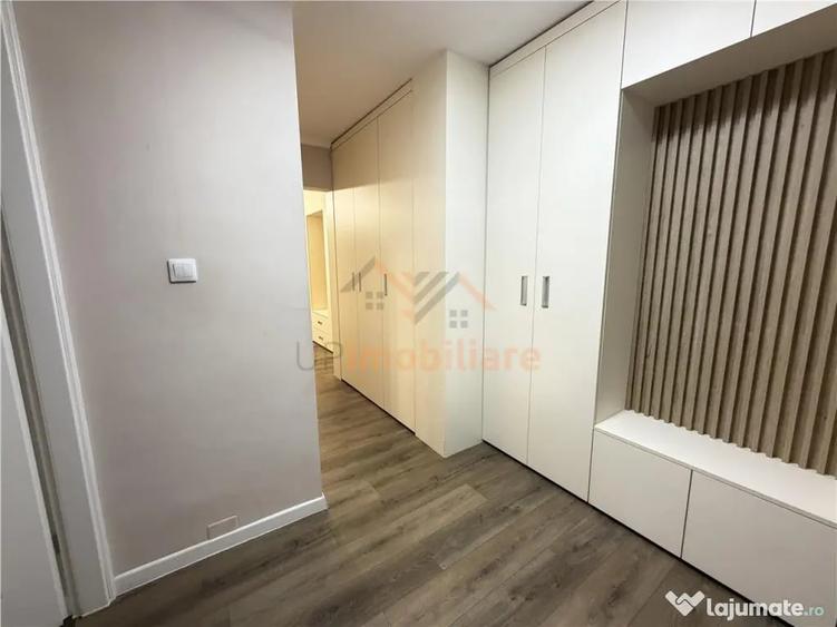 Apartament cu 3 camere decomandat în Rogerius