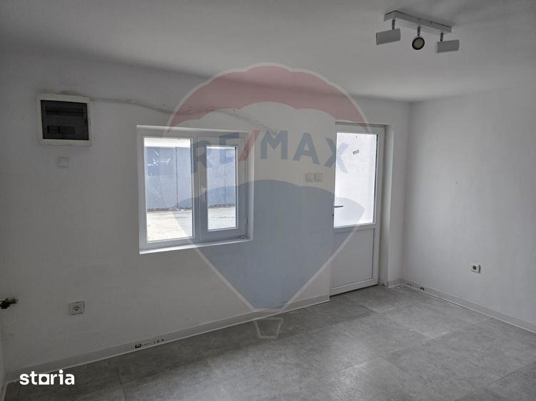Spațiu comercial, de 112 mp, în Apărătorii Patriei