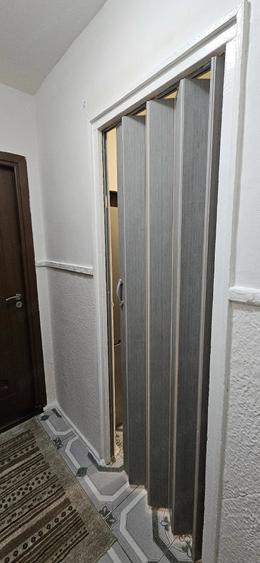 Apartament cu 2 camere semidecomandat în Noua