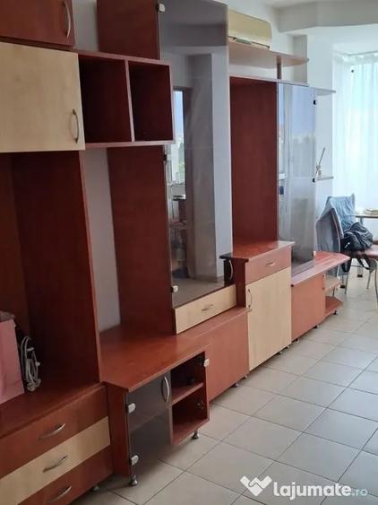 Garsonieră în Apărătorii Patriei