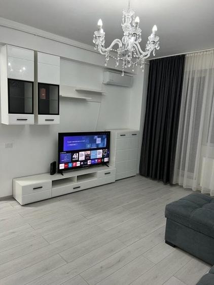 Apartament cu 2 camere decomandat în Militari — fotografia 1