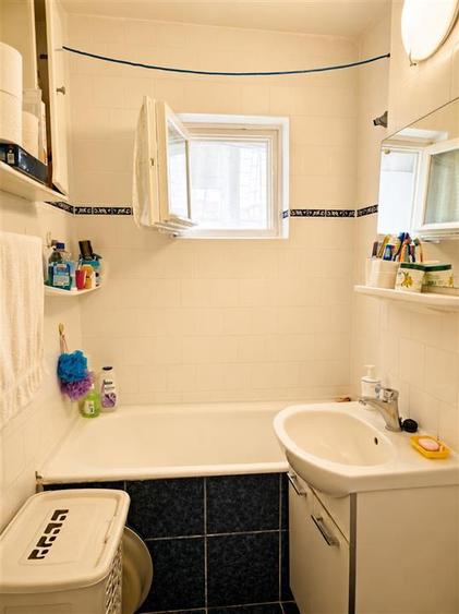 Apartament cu 2 camere decomandat în Județean