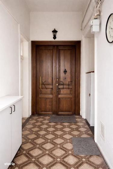 Apartament cu 4 camere în Ultracentral