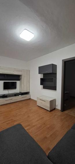 Apartament cu 2 camere nedecomandat în Tomis Nord