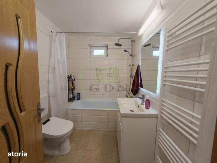 Casă cu 4 camere cu Teren 600 Mp în Central