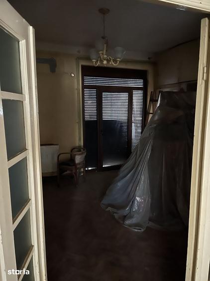Apartament cu 3 camere în Centrul Civic