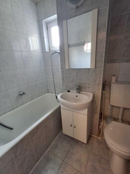 Apartament de vanzare - 8