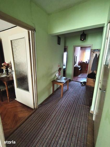 Apartament cu 3 camere decomandat în Nord