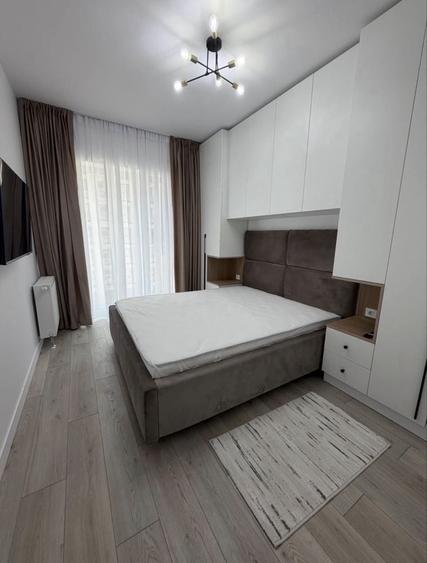 Apartament cu 2 camere în Baza 3