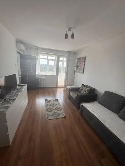 Garsonieră decomandată în Colentina