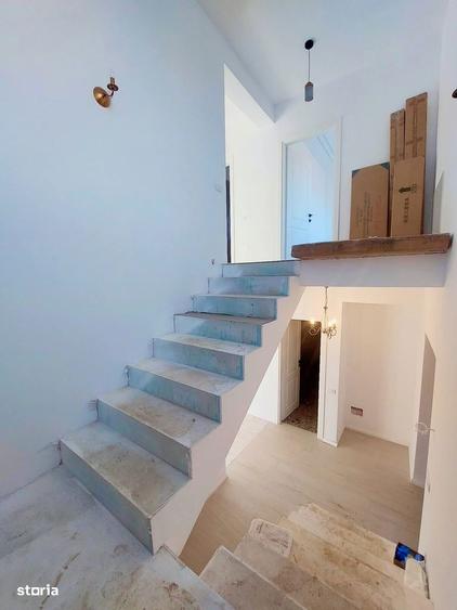 Casă cu 5 camere cu Teren 350 Mp în Central