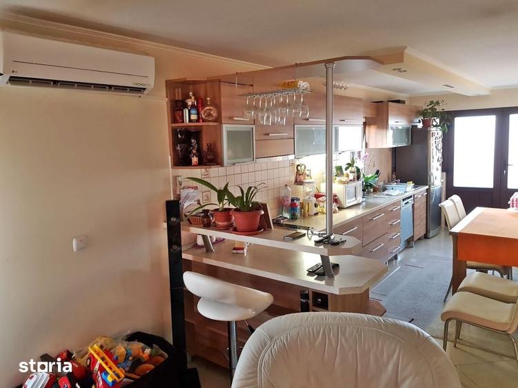 Casă cu 4 camere cu Teren 520 Mp în Borș