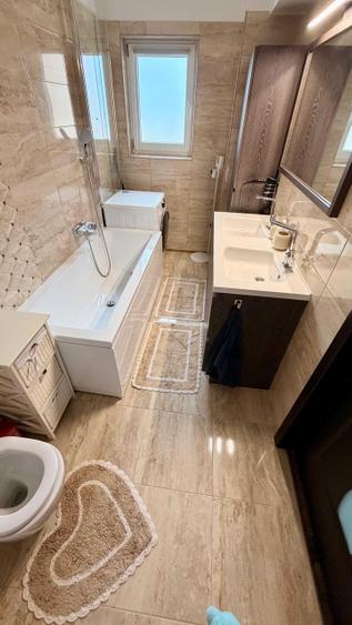 Apartament cu 2 camere semidecomandat în Central