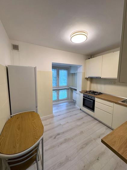 Apartament cu 2 camere decomandat, mobilat în Timpuri Noi