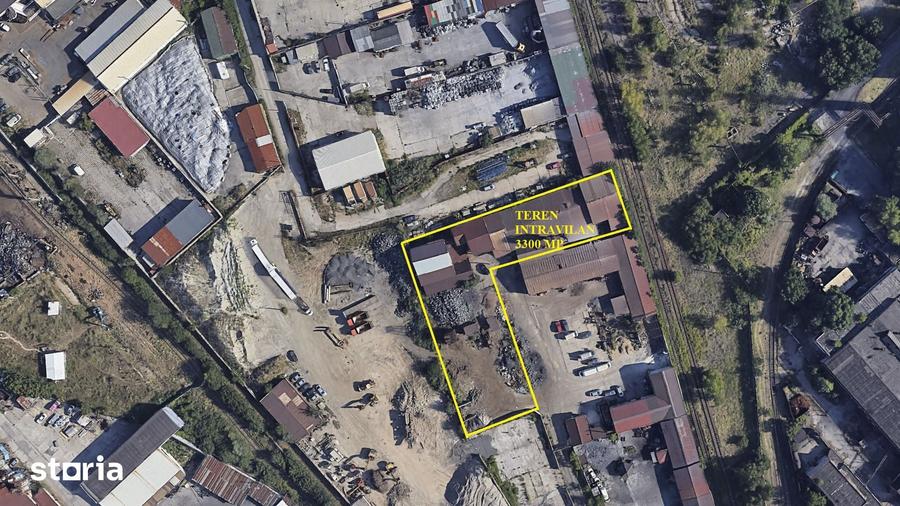 Spațiu comercial, de 1,000 mp, în Central