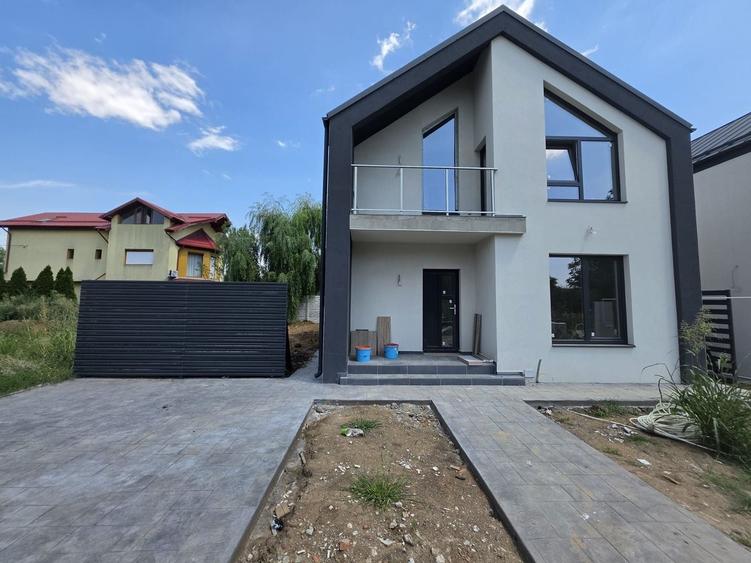 Vila 4 Camere | 400m de STV - 1