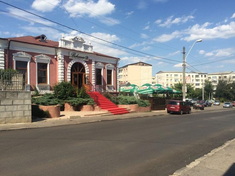 Spațiu comercial, de 220 mp, în Ultracentral