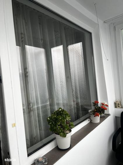 Apartament de vanzare zona Astra 2 camere semidecomandat. - 2