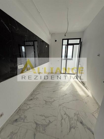 Apartament cu 3 camere decomandat în Berceni