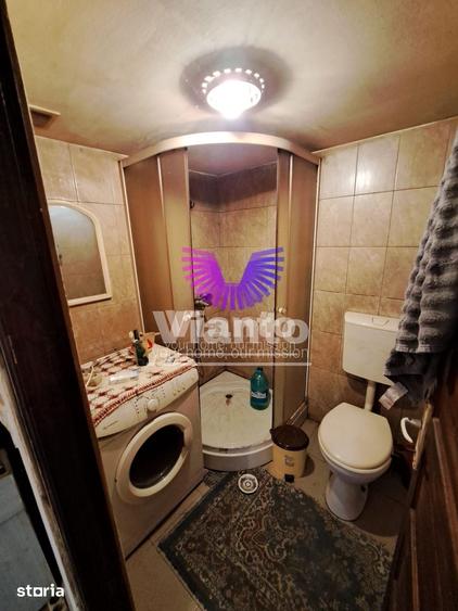 Casă cu 3 camere cu Teren 800 Mp în Slimnic