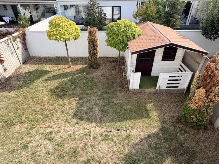 Duplex cu 4 camere cu Canalizare în Dumbrăvița