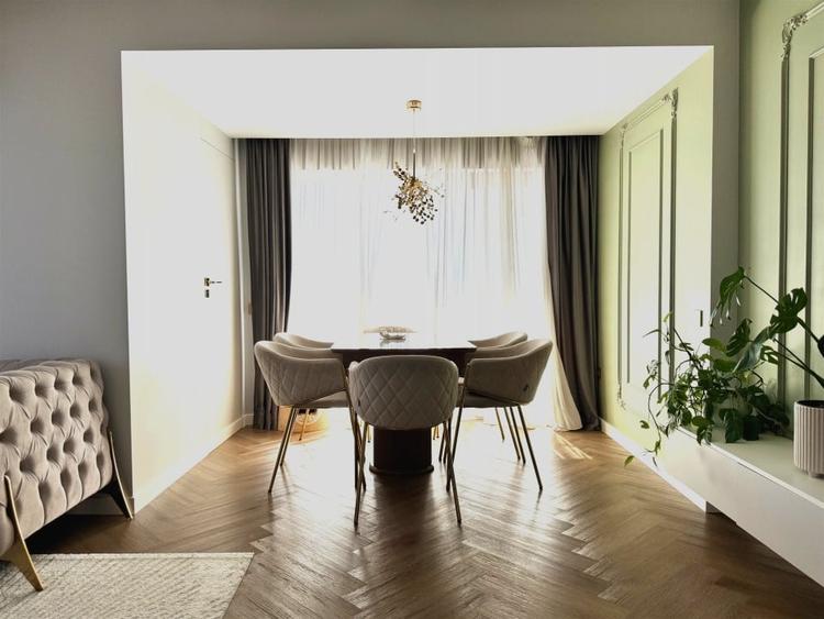 Apartament cu 3 camere semidecomandat, mobilat în Florești