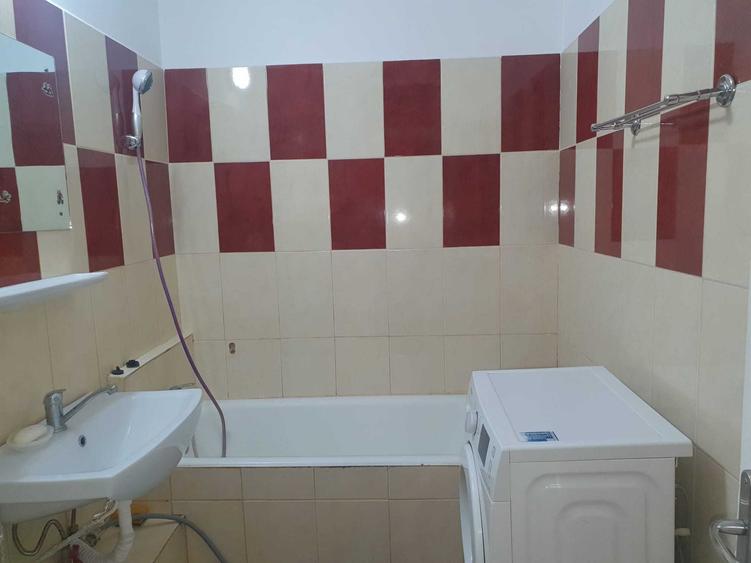 Apartament cu 2 camere decomandat în Sebastian
