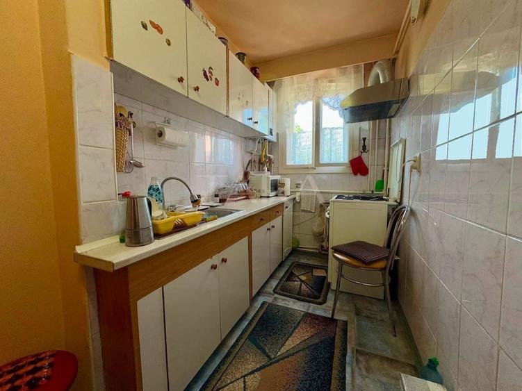 Apartament cu 2 camere semidecomandat, mobilat în Mănăștur