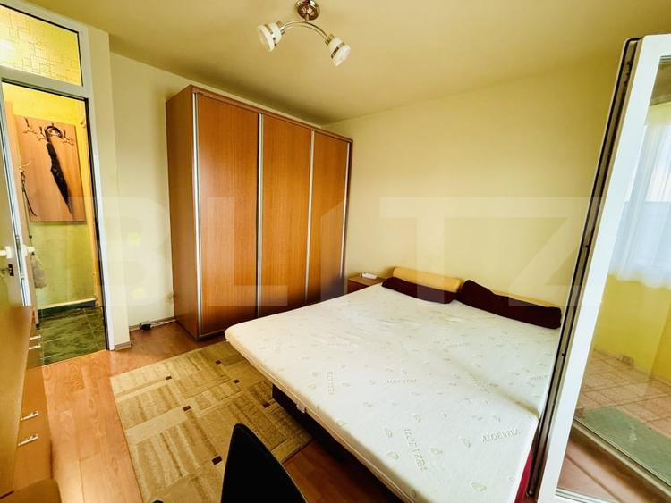 Apartament cu 2 camere decomandat, mobilat în Triaj