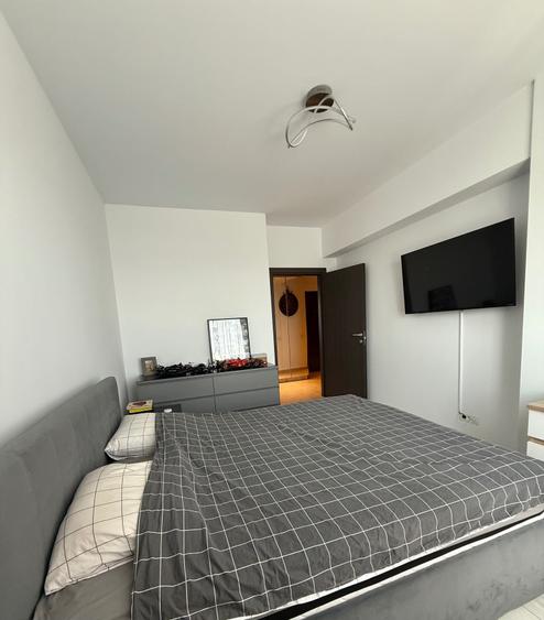 Apartament cu 2 camere decomandat în Lacul Morii