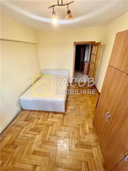 Apartament cu 2 camere decomandat în Ultracentral