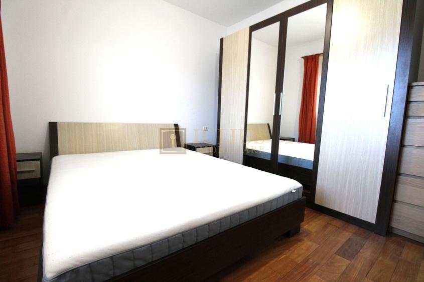 Apartament cu 3 camere decomandat, mobilat în Aradului