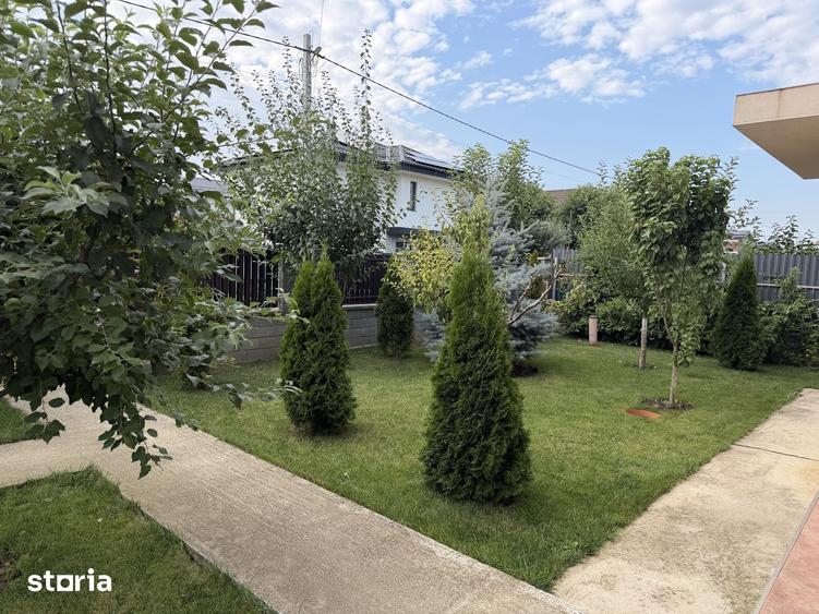 Casă cu 4 camere cu Teren 600 Mp în Miroslava