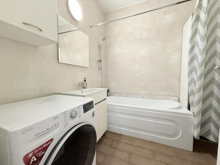 Apartament cu 2 camere nedecomandat, mobilat în Tomis Nord