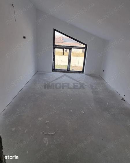 Casă cu 4 camere cu Teren 400 Mp în Ghiroda