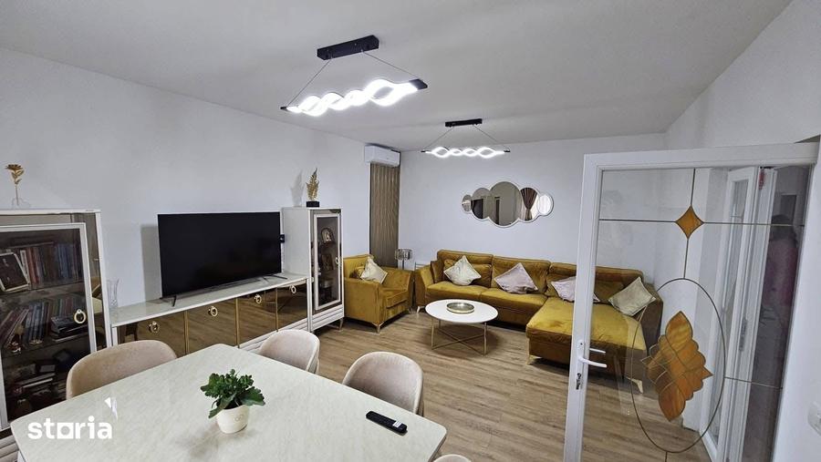 Casă cu 4 camere cu Teren 500 Mp în Central