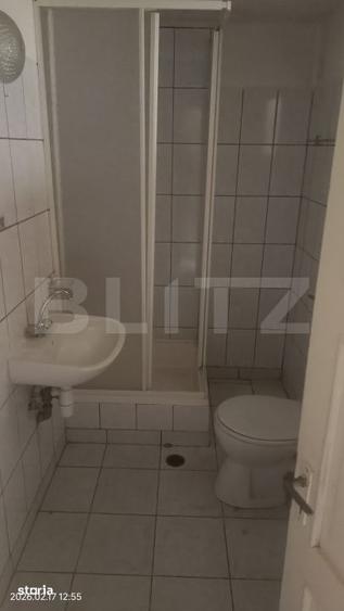 Casă cu 3 camere cu Teren 1000 Mp în Central