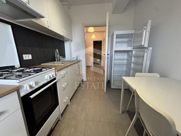 Apartament cu 2 camere decomandat în Metalurgiei
