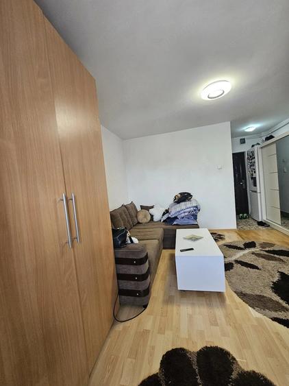 Garsonieră decomandată în Mihai Eminescu