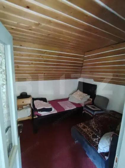 Casă cu 5 camere cu Teren 175 Mp în Lunca