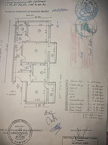Apartament cu 3 camere decomandat în Exterior Vest