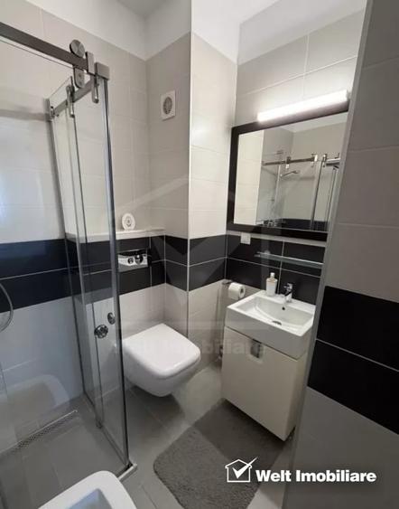 Apartament cu 3 camere decomandat, mobilat în Bună Ziua
