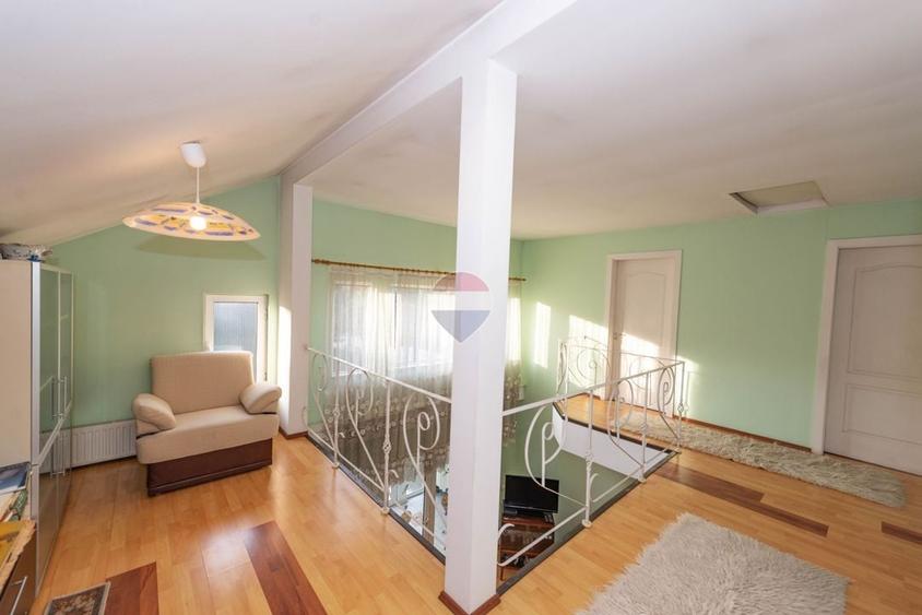 Casă individuală cu 3 camere cu Teren 540 Mp în Central